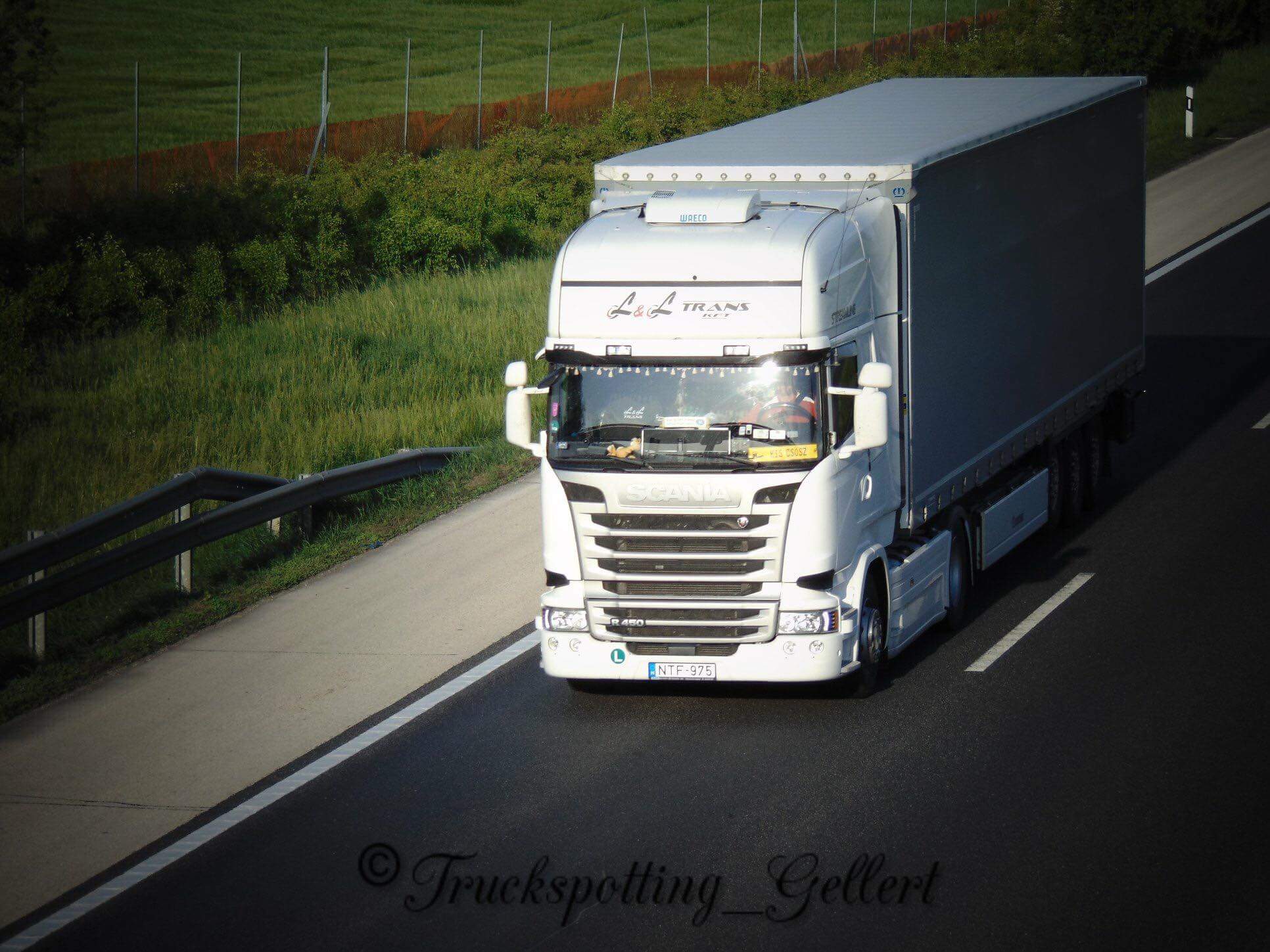 received_154129578768544-1